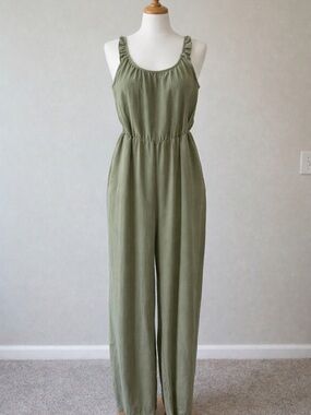 Olive Green Sleeveless Wide-Leg Jumpsuit